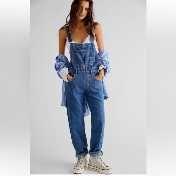 Free People Pants - Free People Ziggy Denim Overalls Sz M Sapphire Blue